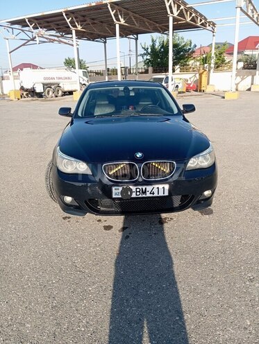 BMW 520-1