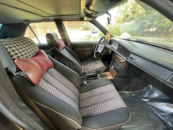 Mercedes 190 1991, 385,774 km - 1.8 l - Tovuz