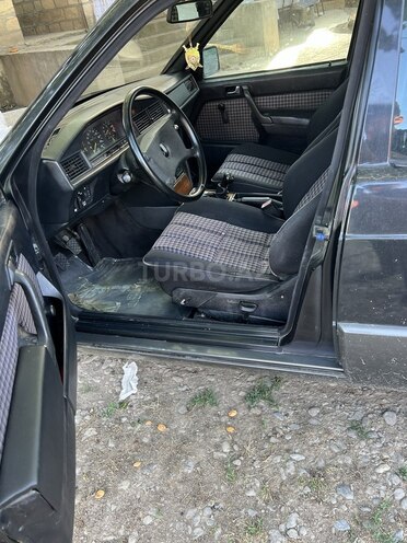 Mercedes 190 1991, 385,774 km - 1.8 l - Tovuz