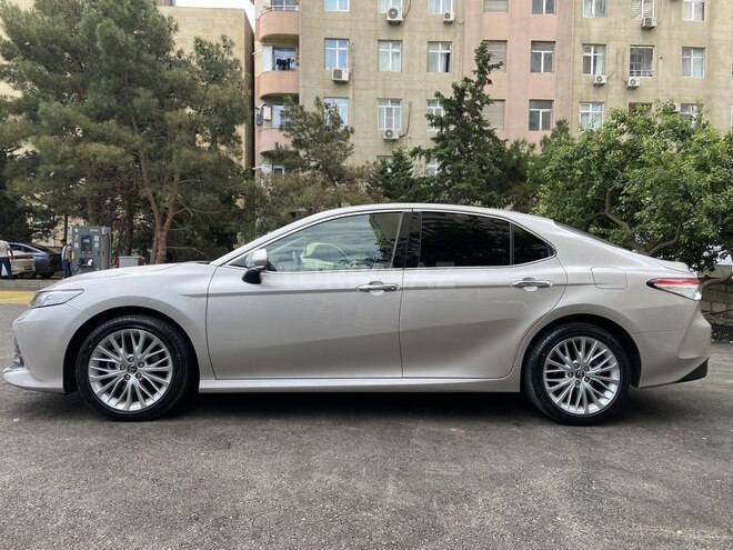 Toyota Camry 2019, 99,000 km - 2.5 l - Bakı