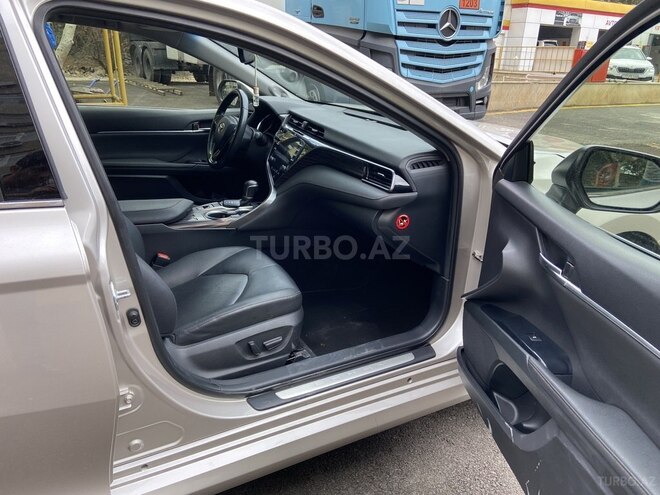 Toyota Camry 2019, 99,000 km - 2.5 l - Bakı