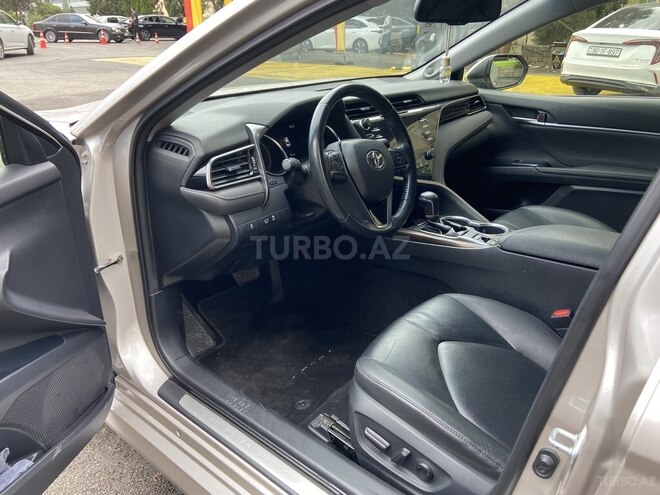 Toyota Camry 2019, 99,000 km - 2.5 l - Bakı