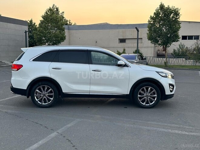 Kia Sorento-6