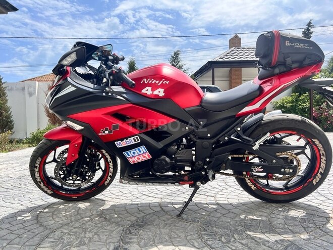 Kawasaki  2024, 9,000 km - 0.2 l - Bakı