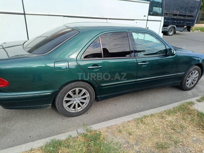 Mercedes E 240 1999, 248,000 km - 2.4 л - Gəncə