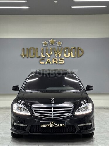 Mercedes S 500 4MATIC-3