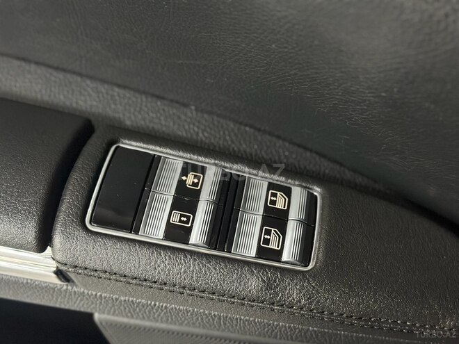 Mercedes S 500 4MATIC-18