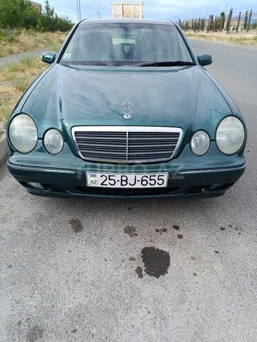 Mercedes E 240 1999, 248,000 km - 2.4 л - Gəncə