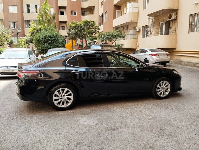 Toyota Camry-3