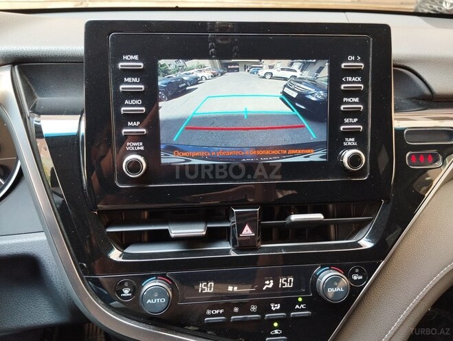 Toyota Camry-16