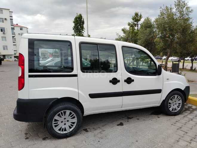 Fiat Doblo 2009, 200,000 km - 1.4 l - Bakı