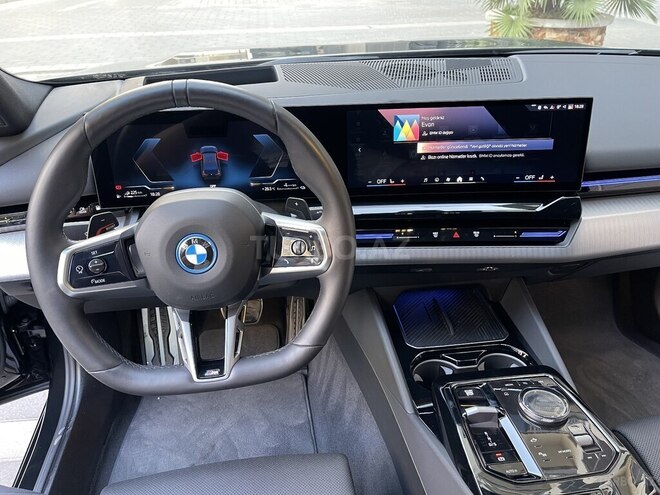 BMW 530e 2024, 15,000 km - 2.0 l - Bakı