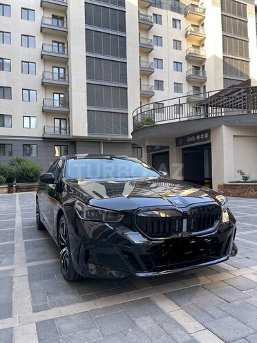 BMW 530e 2024, 15,000 km - 2.0 l - Bakı