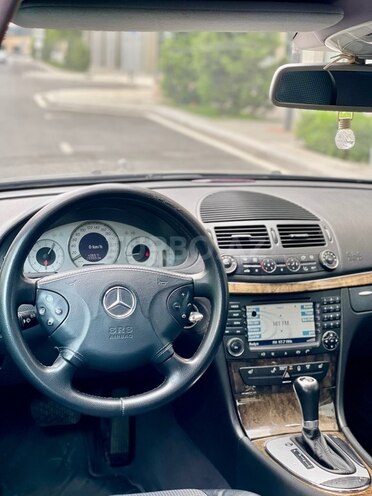 Mercedes E 320 2003, 252,000 km - 3.2 l - Bakı