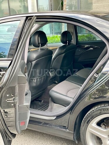 Mercedes E 320 2003, 252,000 km - 3.2 l - Bakı