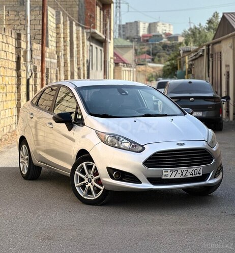 Ford Fiesta 2019, 120,000 km - 1.6 l - Bakı