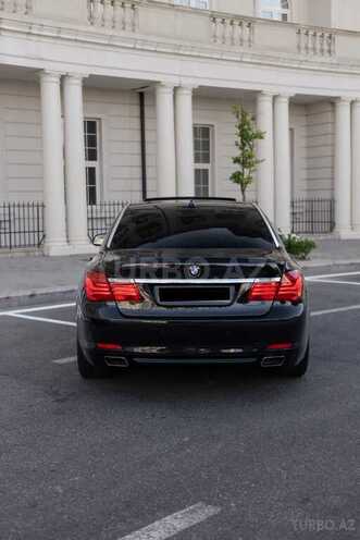 BMW 750-3