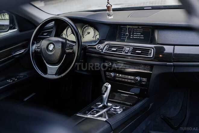 BMW 750-7
