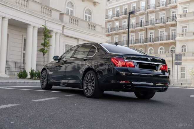 BMW 750-10