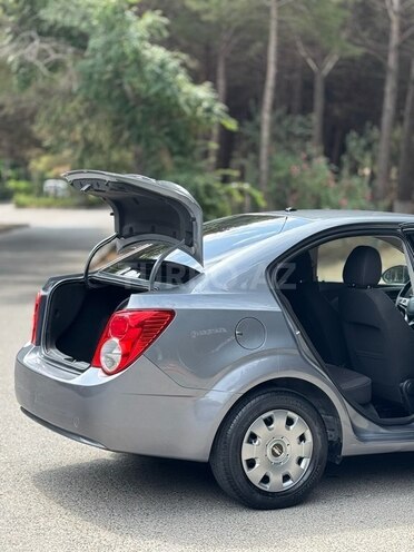 Chevrolet Aveo-9