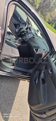 Chevrolet Cruze-11