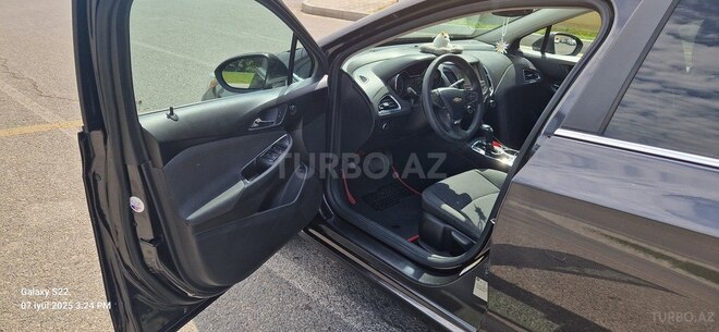 Chevrolet Cruze-6