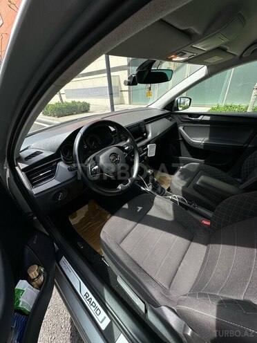 Skoda Rapid 2022, 65,000 km - 1.6 л - Bakı
