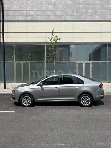 Skoda Rapid 2022, 65,000 km - 1.6 л - Bakı