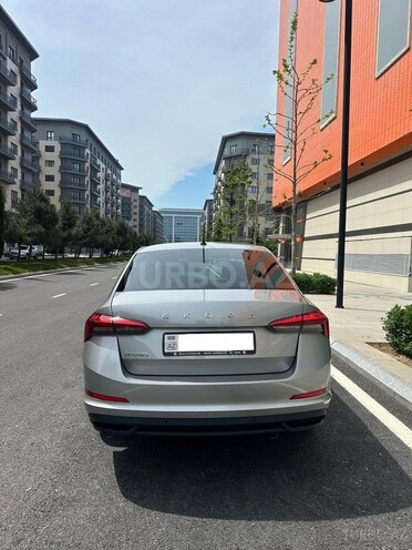 Skoda Rapid 2022, 65,000 km - 1.6 л - Bakı