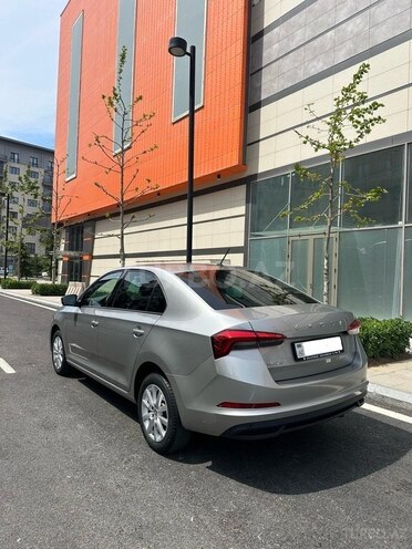 Skoda Rapid 2022, 65,000 km - 1.6 л - Bakı