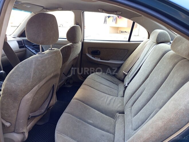 Hyundai Elantra 2001, 383,409 km - 2.0 l - Bakı