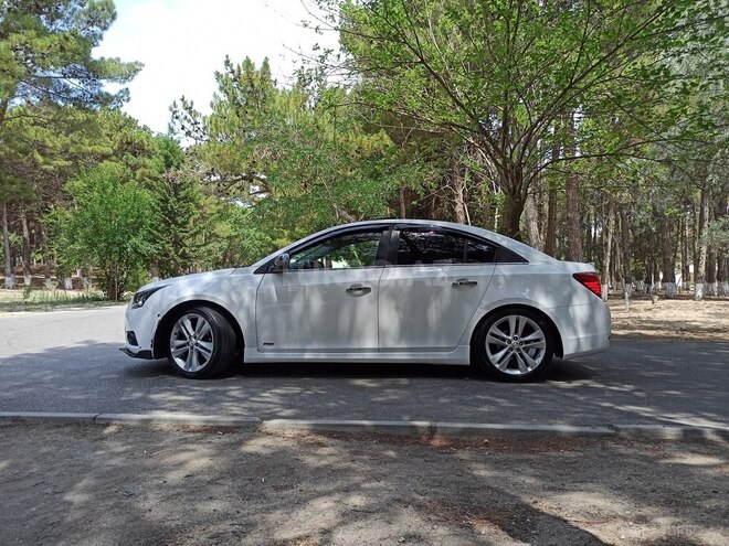 Chevrolet Cruze 2015, 347,000 km - 1.4 l - Sumqayıt