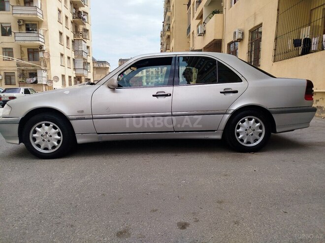 Mercedes C 200 1999, 183,503 km - 2.0 l - Bakı