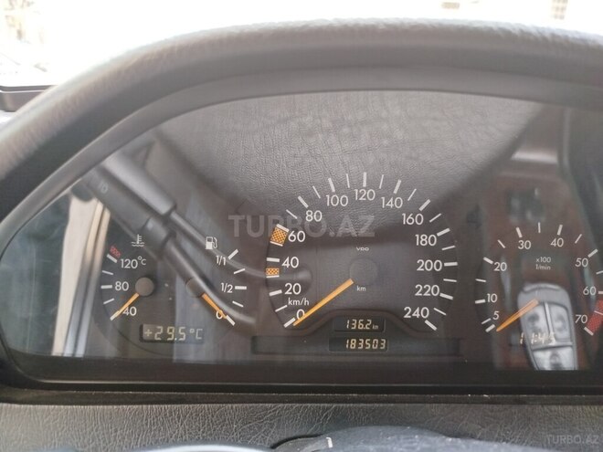 Mercedes C 200 1999, 183,503 km - 2.0 l - Bakı