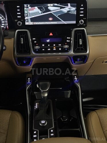Kia Sorento-16