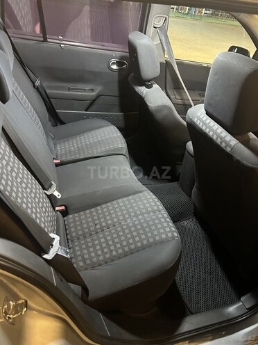 Renault Megane-7