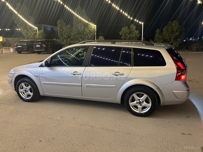 Renault Megane-10