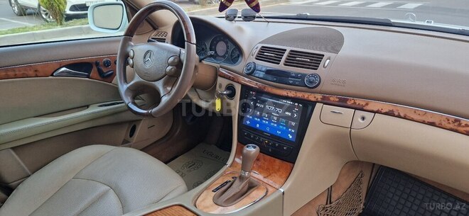 Mercedes E 350 2008, 275,876 km - 3.5 l - Bakı