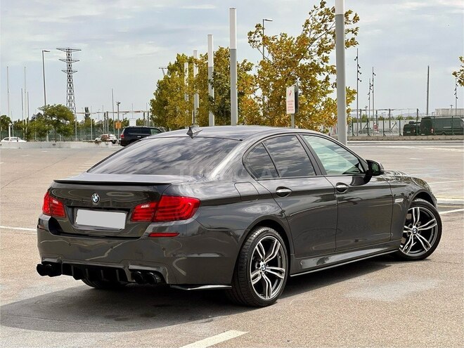 BMW 528 2015, 130,123 km - 2.0 л - Bakı