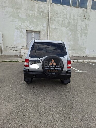 Mitsubishi Pajero io 1998, 213,000 km - 1.8 l - Bakı
