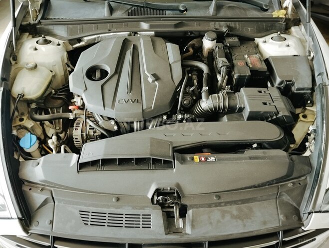 Hyundai Sonata-20