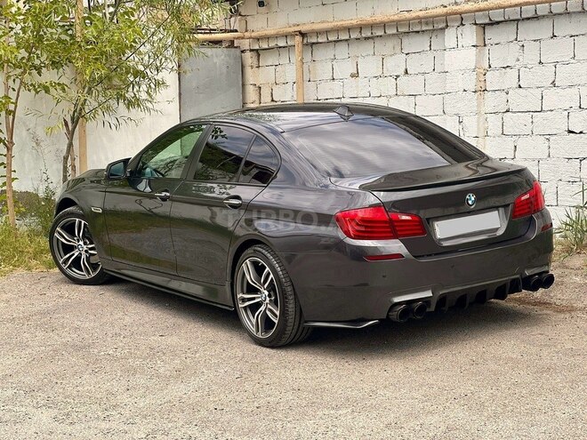 BMW 528 2015, 130,123 km - 2.0 л - Bakı