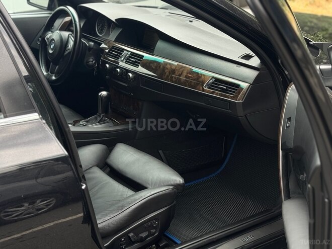 BMW 530-12
