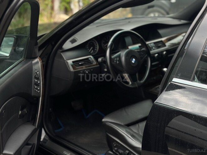 BMW 530-11