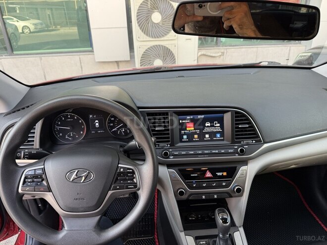 Hyundai Elantra 2018, 136,186 km - 2.0 l - Bakı