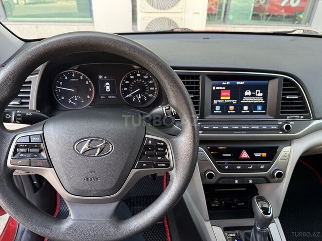 Hyundai Elantra 2018, 136,186 km - 2.0 l - Bakı
