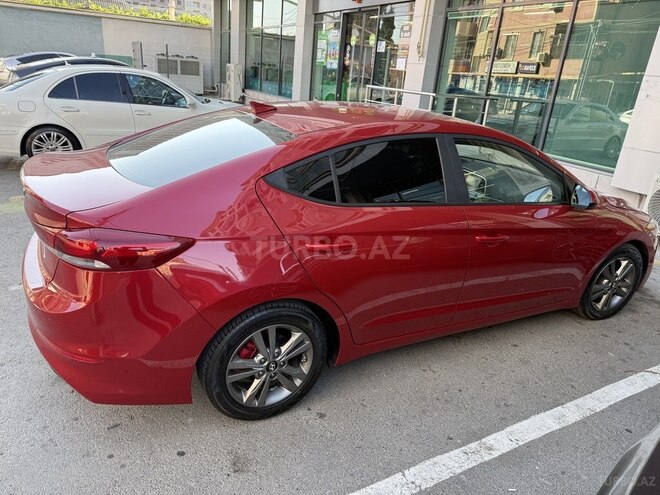 Hyundai Elantra 2018, 136,186 km - 2.0 l - Bakı