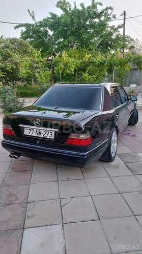 Mercedes E 220 1995, 445,000 km - 2.2 l - Bakı