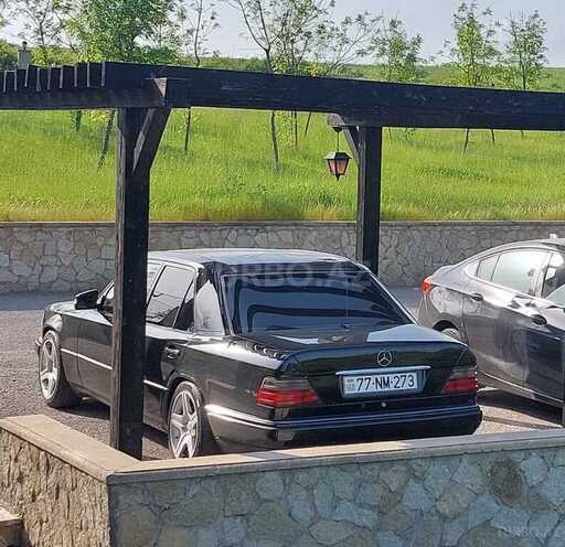 Mercedes E 220 1995, 445,000 km - 2.2 l - Bakı