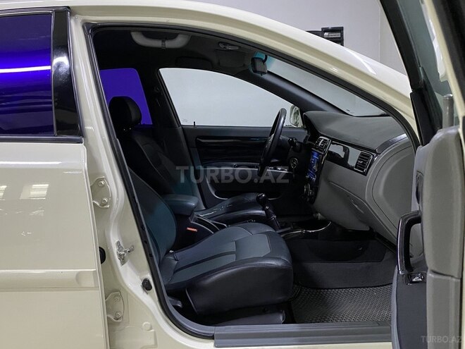 Daewoo Gentra-17